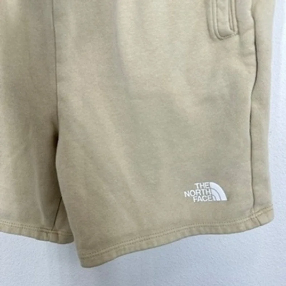 The North Face Boys Size Large‎ Tan Fleece Sweat Shorts Casual Comfort Sporty